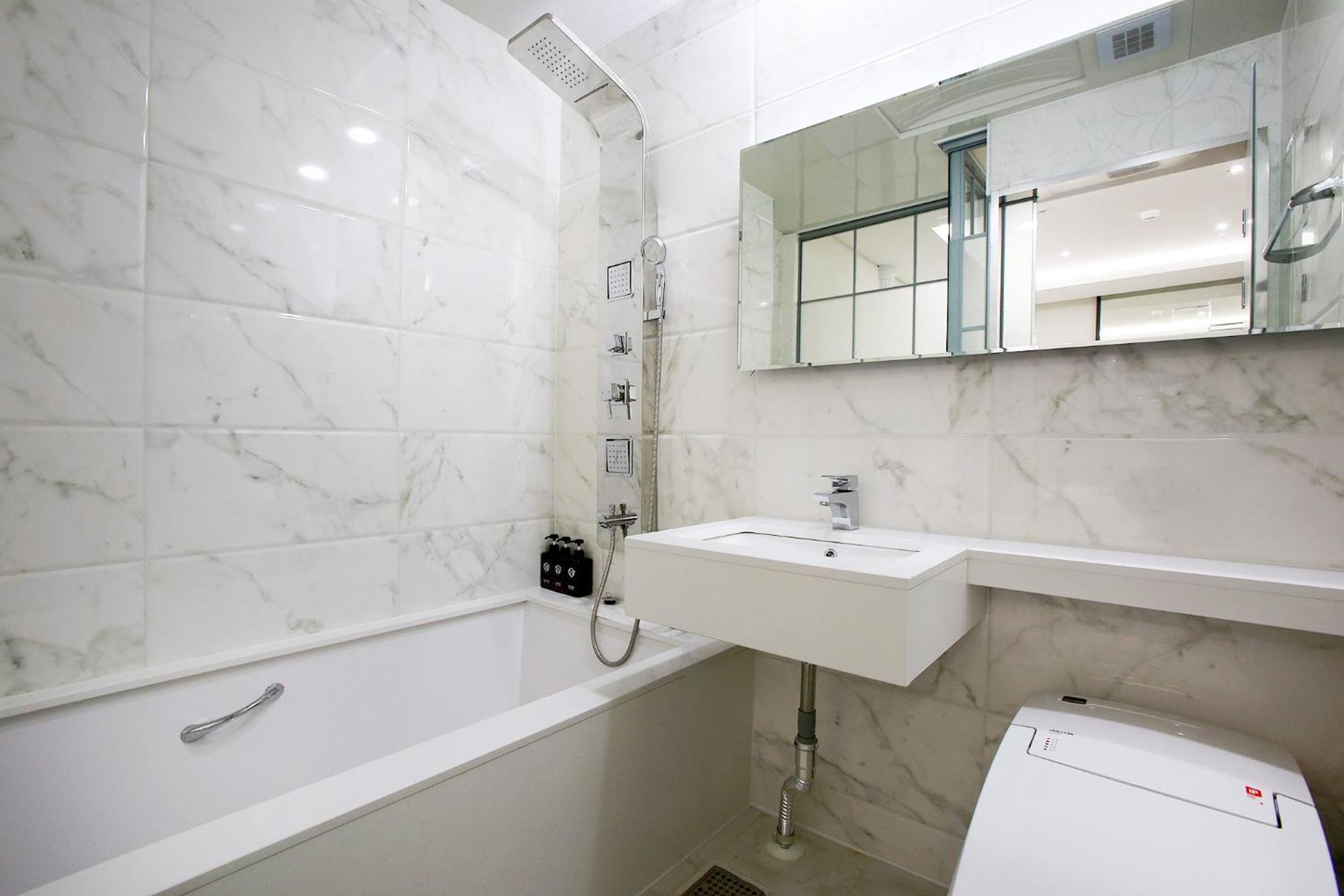 W Hotel Gwangmyeong Екстериор снимка