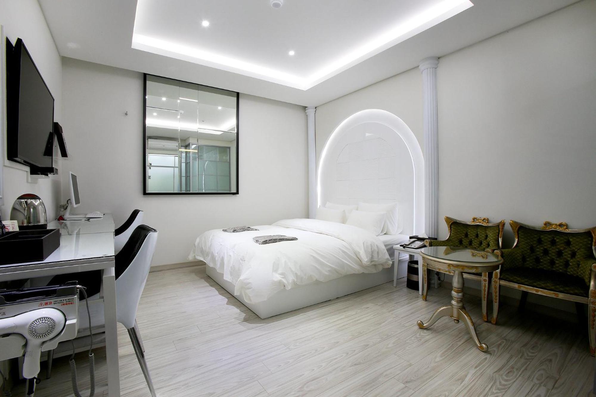 W Hotel Gwangmyeong Екстериор снимка